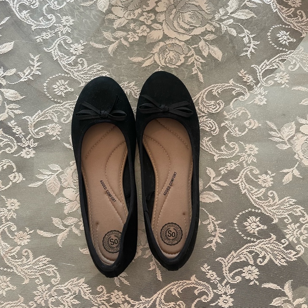 SO Black Flats with Bow Accent